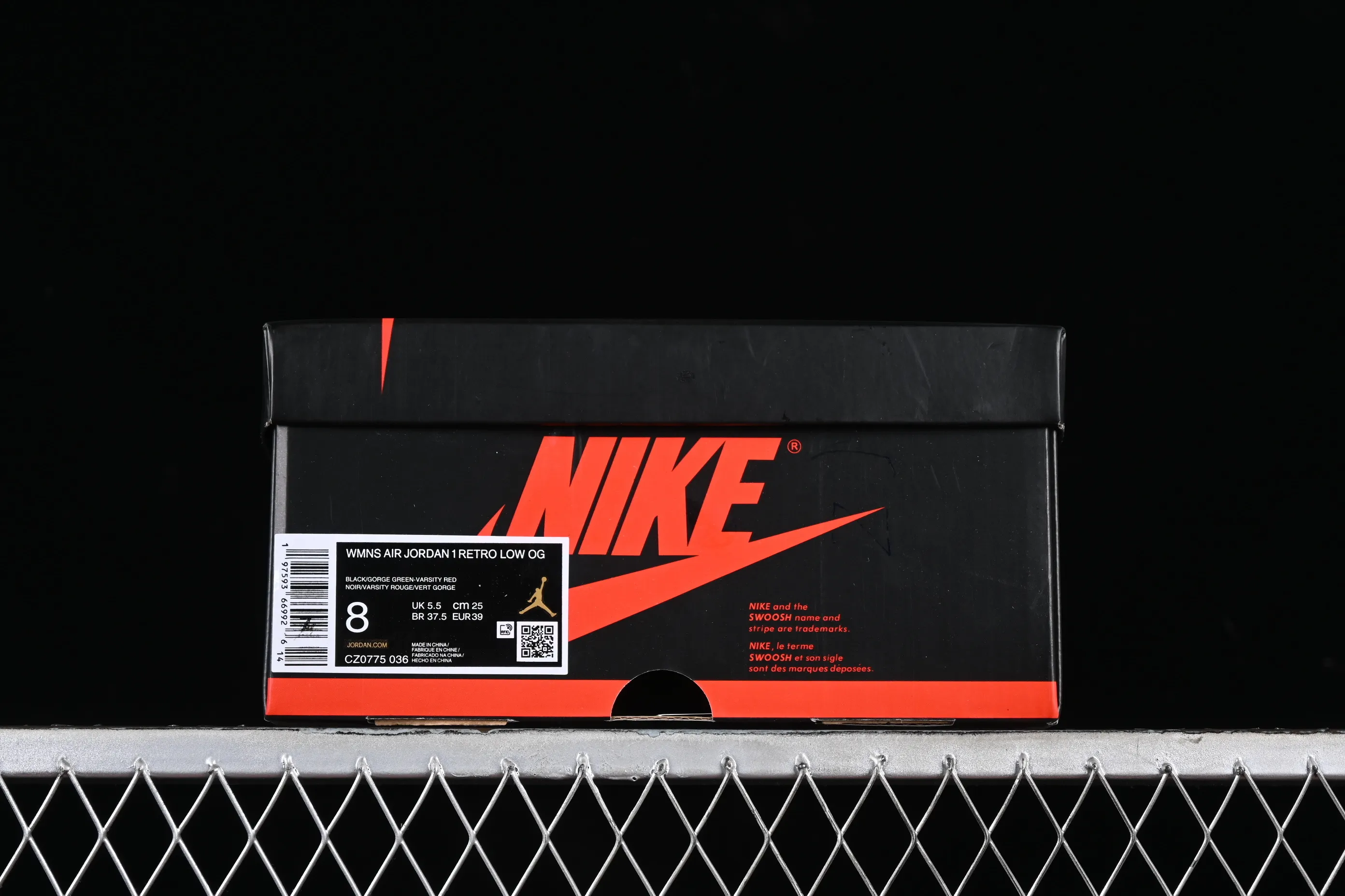 All categories Air Jordan Jordan series basketball shoes Air Jordan 1 Low Z version Air Jordan 1 Low AJ1 Joe 1 black and green color low-top cultural casual sneakers CZ0775-036
